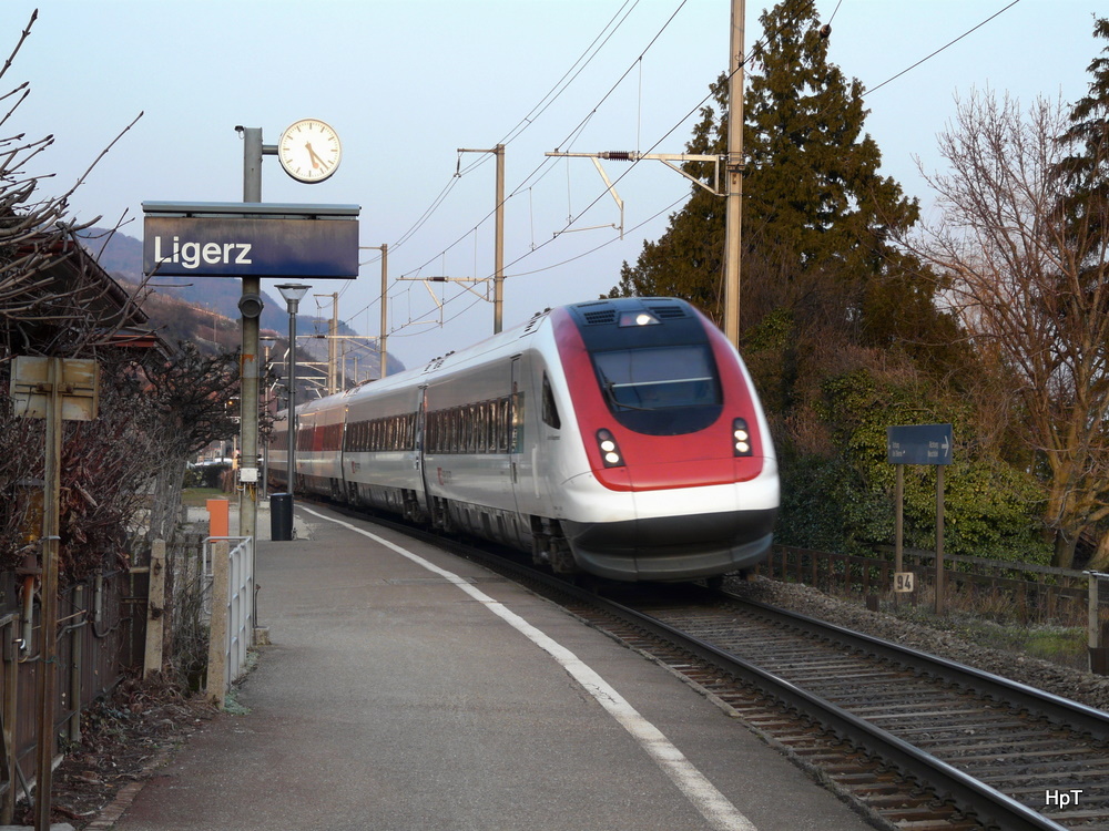 SBB - ICN bei der Durchfahrt in Ligerz am 03.03.2011

