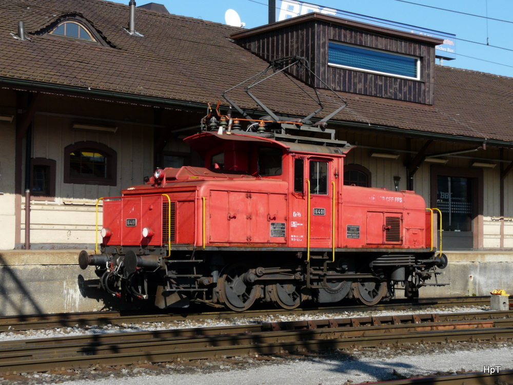 SBB - Rangierlok Ee 3/3  16401 im Bahnhof von Gossau am 01.03.2012