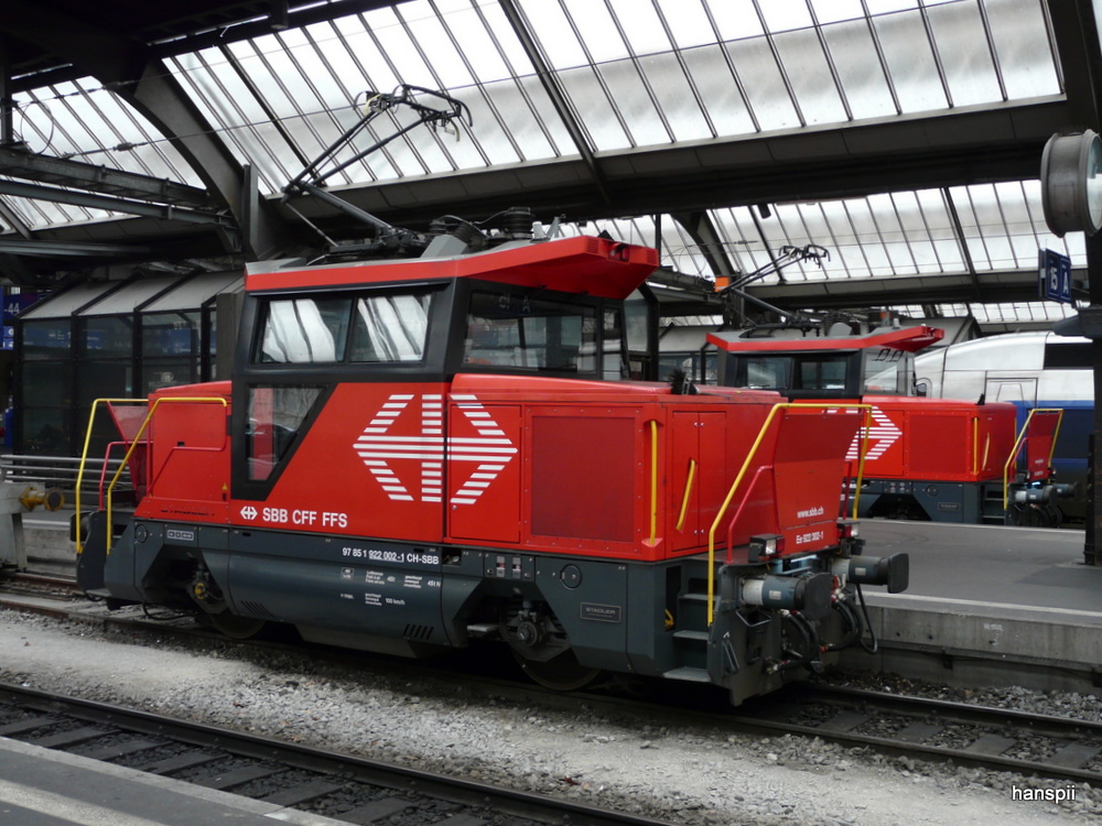 SBB - Rangierloks Ee 922 002 und 922 007 im Hauptbahnhof Zrich am 18.03.2013