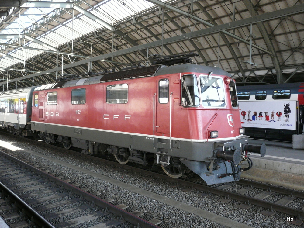 SBB - Re 4/4  11172 im Bahnhof St.Gallen am 08.05.2013