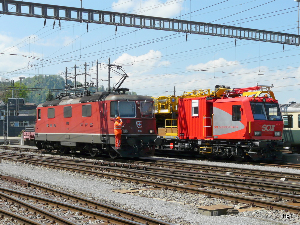 SBB - Re 4/4  11190 bei Rangierfahrt im Bahnhof Herisau am 08.05.2013