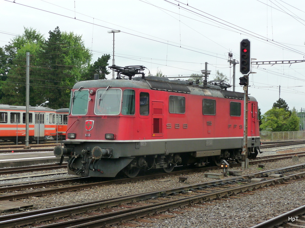 SBB - Re 4/4 11355 abgestellt im Bahnhof Langenthal am 30.08.2012