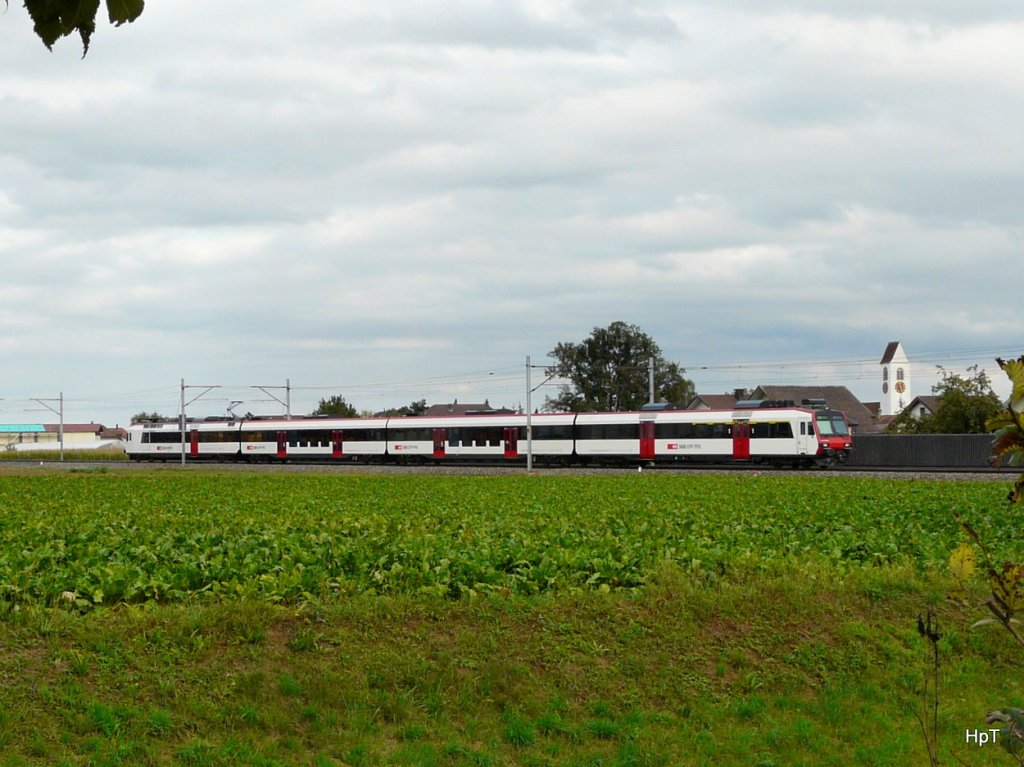 SBB - Regio unterwegs bei Niderbipp am 14.09.2011