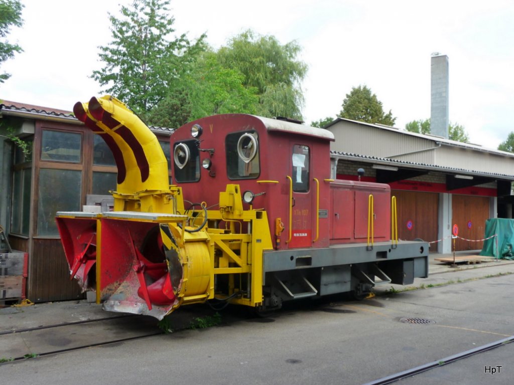 SBB - Schneer�umungsfahrzeug XTm 2/2 107 im Betriebsareal der IW Biel anl�sslich des   Tages der offene T�r   am 19.09.2009