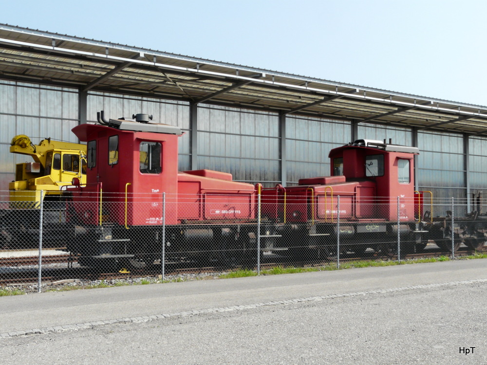 SBB - Tm 2/2 918 und Tm 2/2 905 im Areal der SBB IW in Biel am 14.07.2013