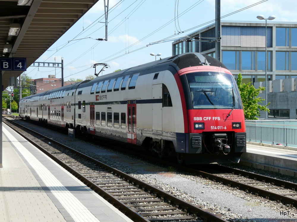SBB - Triebzug RABe 514 011-6 im Bahnhof Weinfelden am 08.05.2013