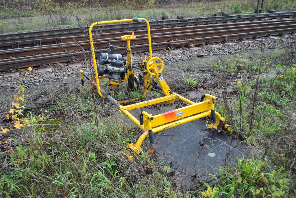 Schienen Schleifger�t in Lehrte. Foto vom 14.11.10.