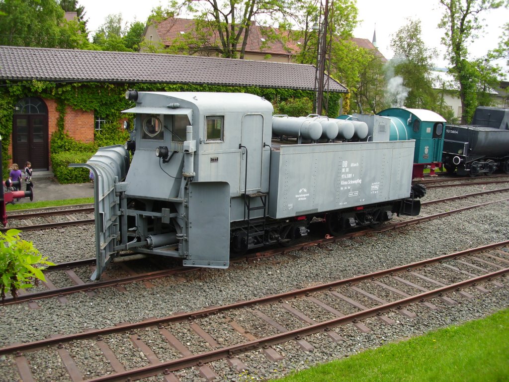 Schneepflug im DDM = Deutsches Dampflokmuseum, Neuenmarkt (11.06.2011)