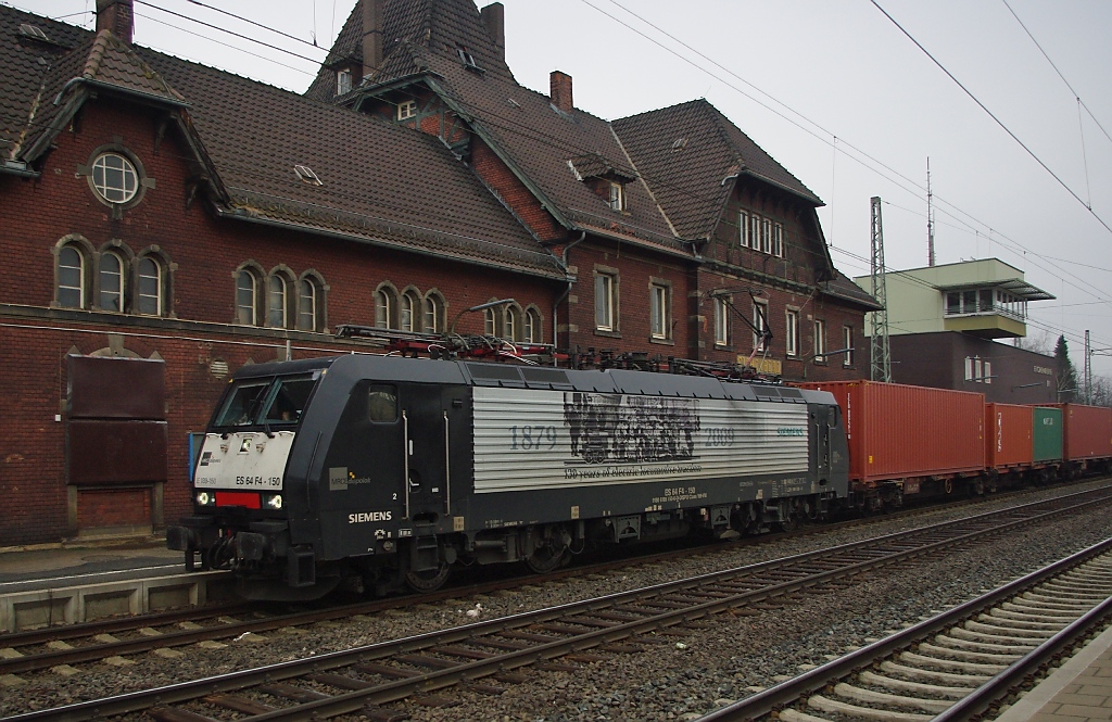 Seit langem mal wieder gesehen: 189 150 mit Containerzug in Fahrtrichtung Sden. Aufgenommen am 17.02.2011 in Eichenberg.