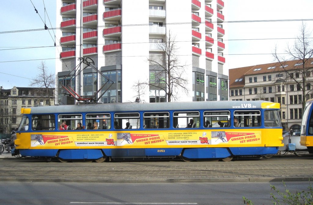 Seitenansicht des Tatra T4D-M Triebwagens 2053. 03.04.10 Wintergartenstrae