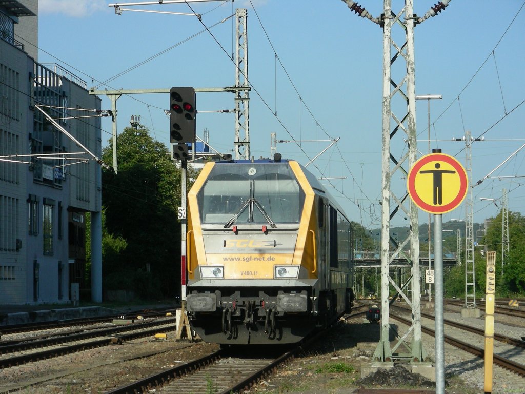 SGL Maxima V400.11 am 6.8.2013 im HBf Tbingen