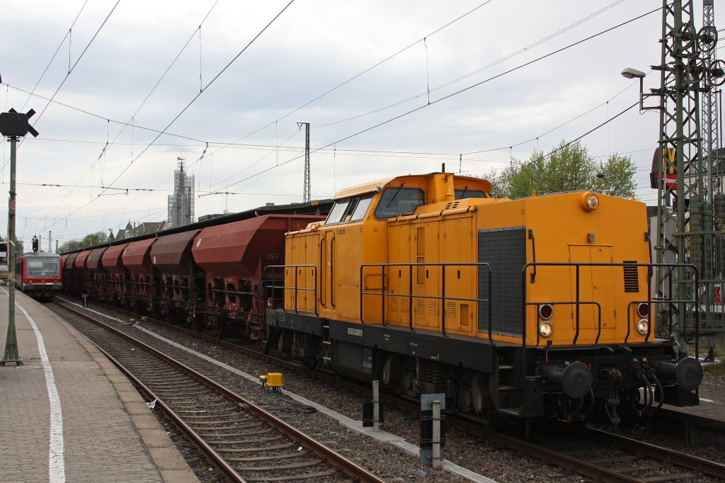 SGL V180.05 war am 29.4.12 bei Bauarbeiten in Solingen Hbf im Einsatz.