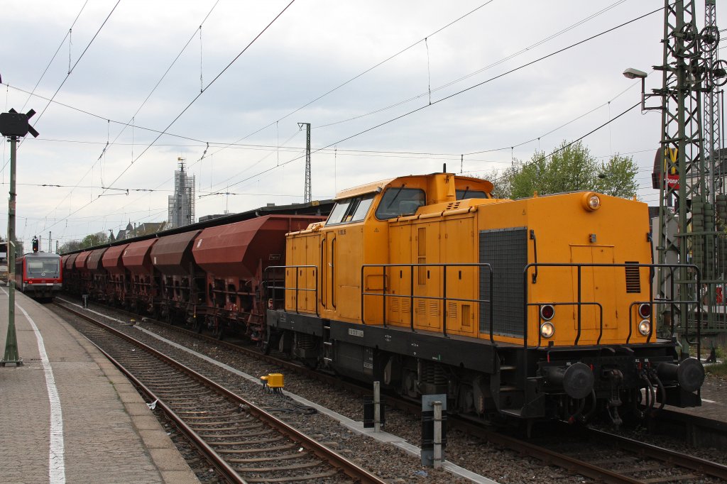 SGL V180.05 war am 29.4.12 bei Bauarbeiten in Solingen Hbf im Einsatz.