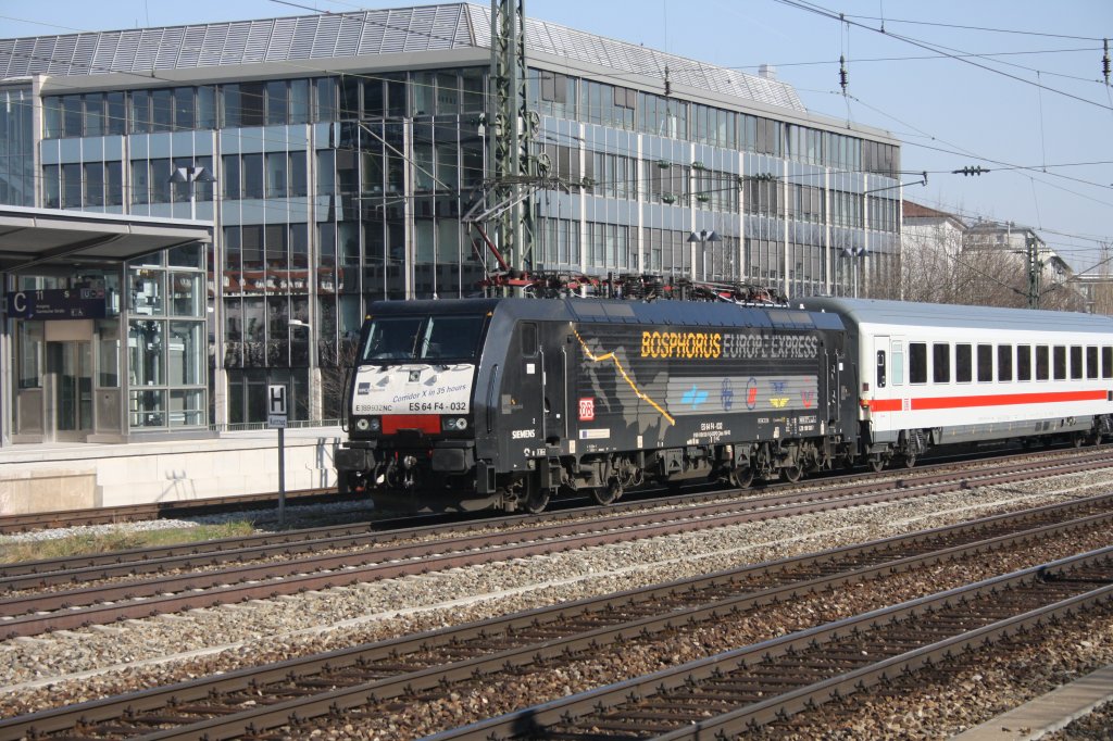 Sichtung vom 08.04.10 am Heimeranplatz in Mnchen: 189 532-7 am Weg nach Mnchen Hbf. 