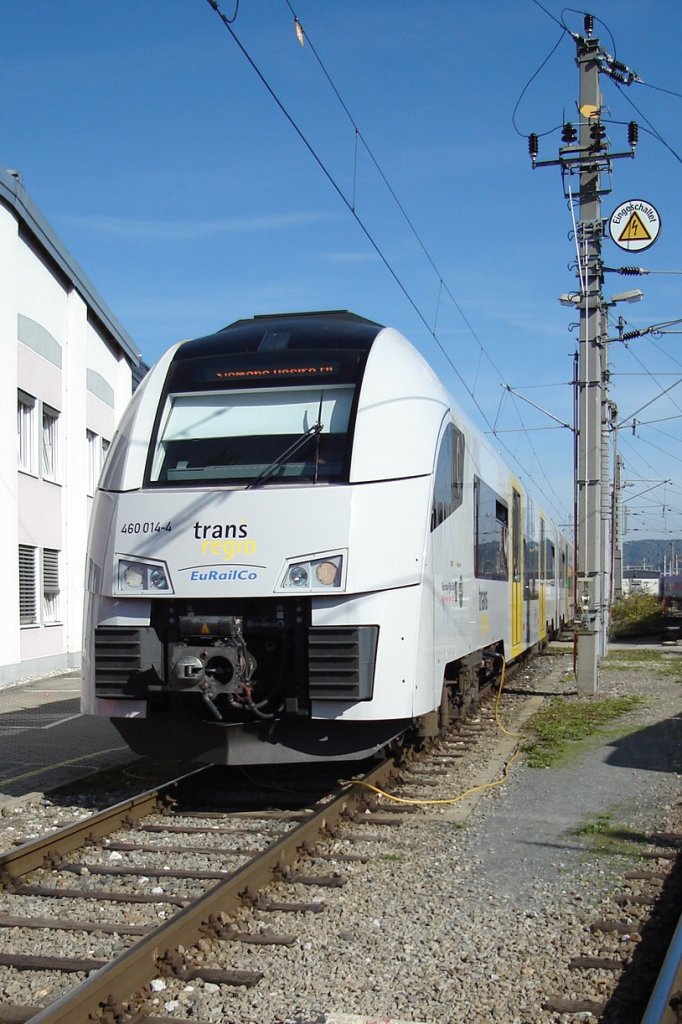 Siemens Desiro ML Triebwagen war anllich 150 Jahre Eisenbahn in Salzburg, zu bestaunen. 9.Okt.2010