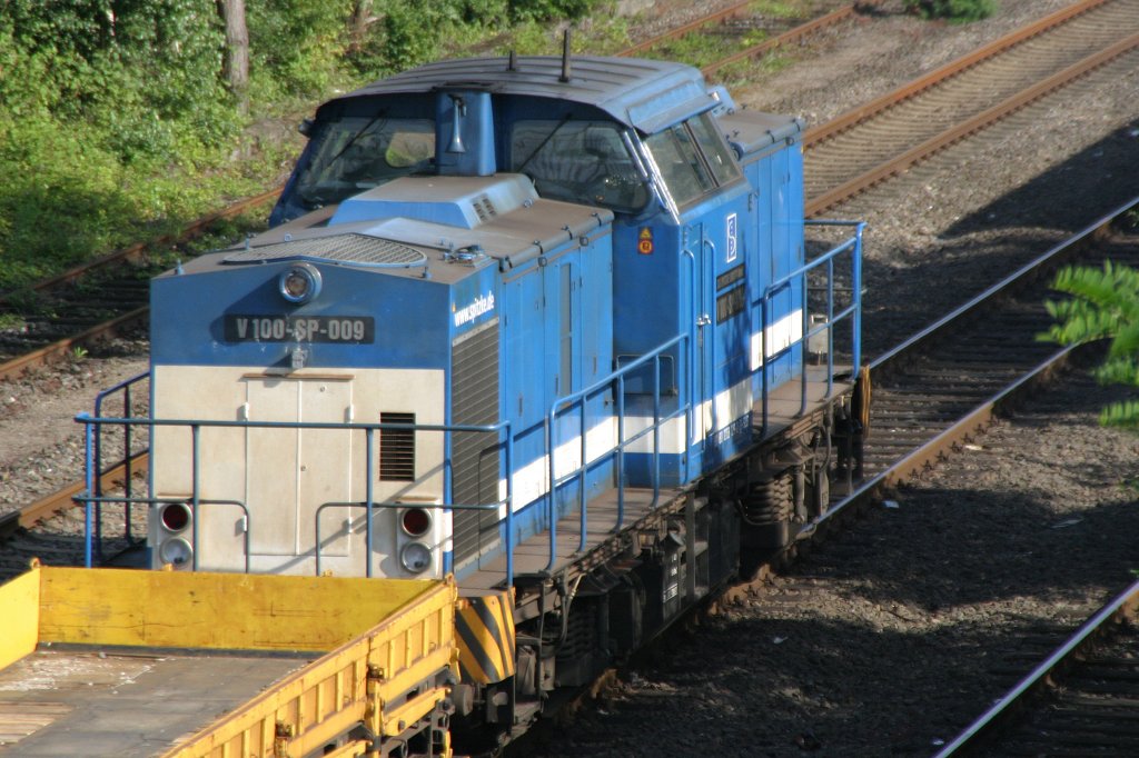 SLG V100-SP-009 steht am 27.6.11 in Duisburg-Entenfang