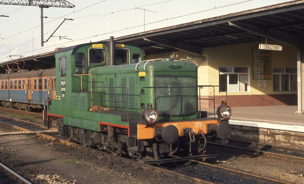 SM 30 - 179 als Rangierlok im Bahnhof Zbasynek in Polen am 20.4.1992.