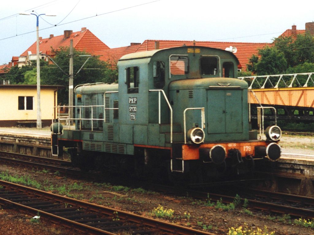 SM30-179 auf Bahnhof Zbąszynek am 19-7-2005. Bild und scan: Date Jan de Vries.