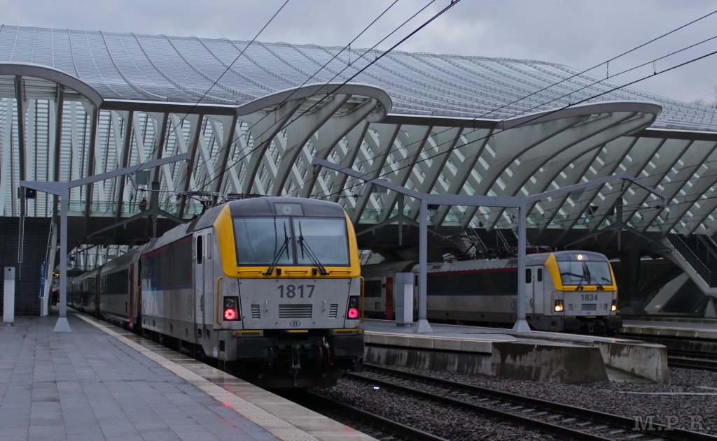SNCB 1817 und 1834 am sp�ten Nachmittag des 5.1.2012 in Li�ge Guillemins( B ).