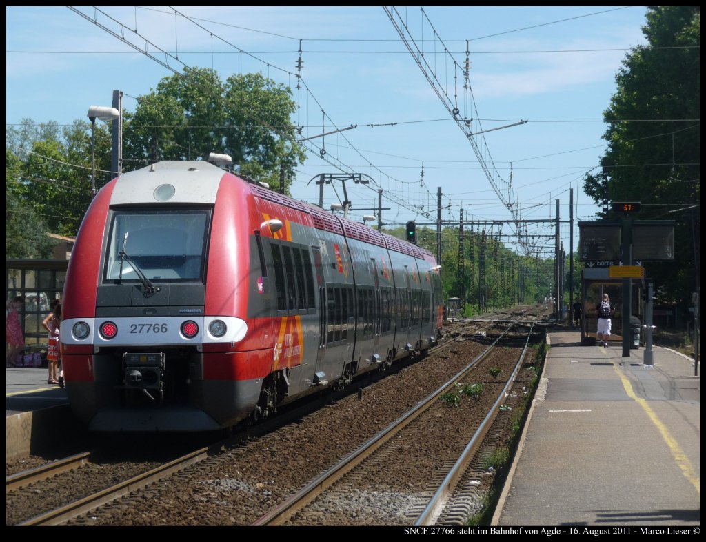 SNCF 27766 steht im Bahnhof von Agde (16.08.2011)