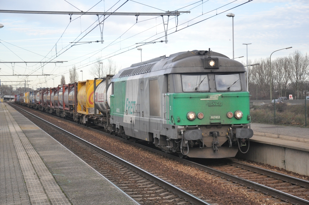 SNCF 467453 mit Containerzug, aufgenommen 29/12/2012 in Bahnhof Antwerpen-Luchtbal