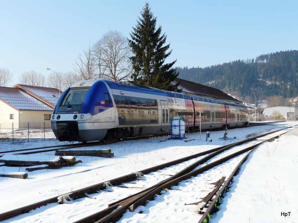 SNCF - Triebwagen 76714 in Morteau abgestellt am 12.02.2012