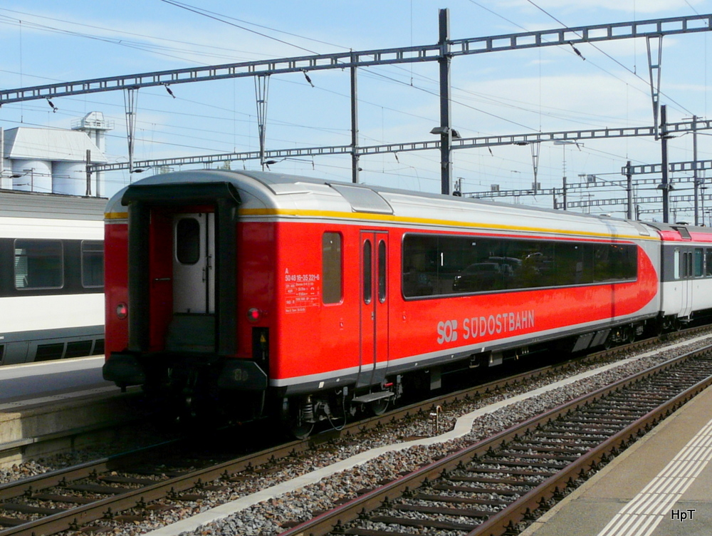SOB - 1 Kl. Personenwagen  A 50 48 16-35 221-6 in Romanshorn am 27.04.2012