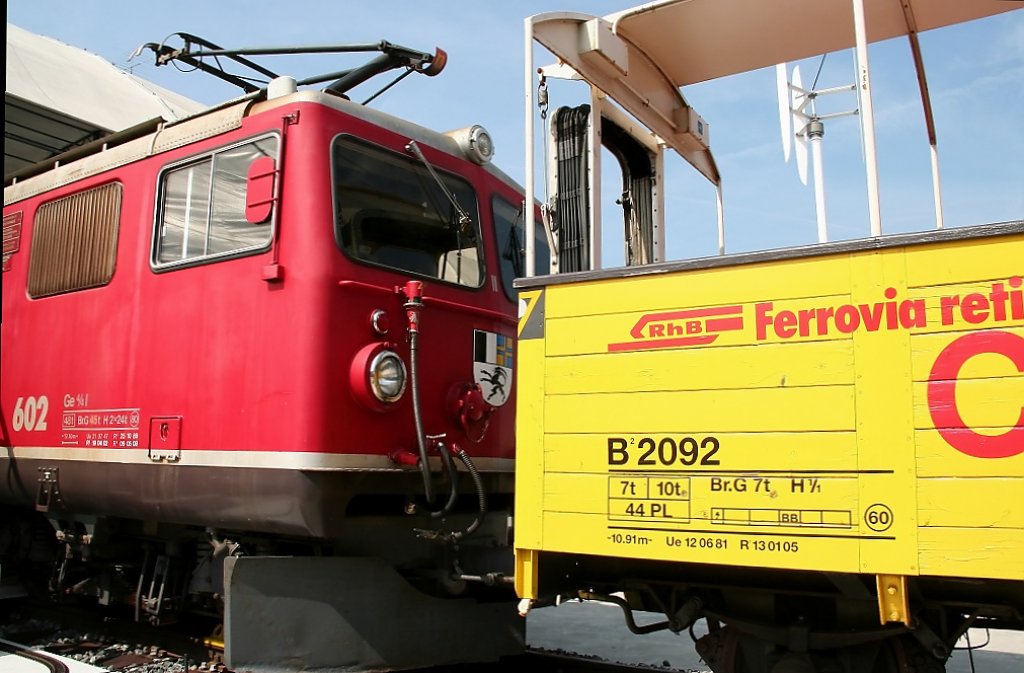 Sonderausstellung  Sonne bewegt  im Verkehrshaus Luzern mit RhB Aussichtswagen B 2092 und E-Lok Ge 4/4 I 602  Bernina . (14.08.2012)