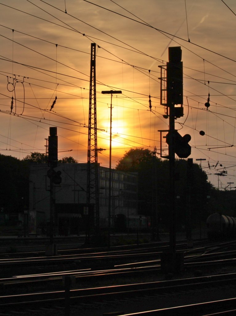 Sonnenuntergang am Abend des 05.05.2011 in Aachen West. 