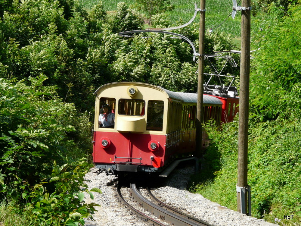 SPB - Zug auf die Schynigen Platte unterwegs bei Wilderswil am 03.08.2013