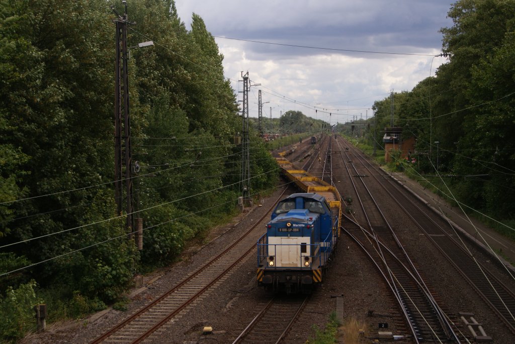 Spitzke V 100-SP-004  Marielle  mit einem Schotterzug in Dortmund-Scharnhorst am 18.07.2011