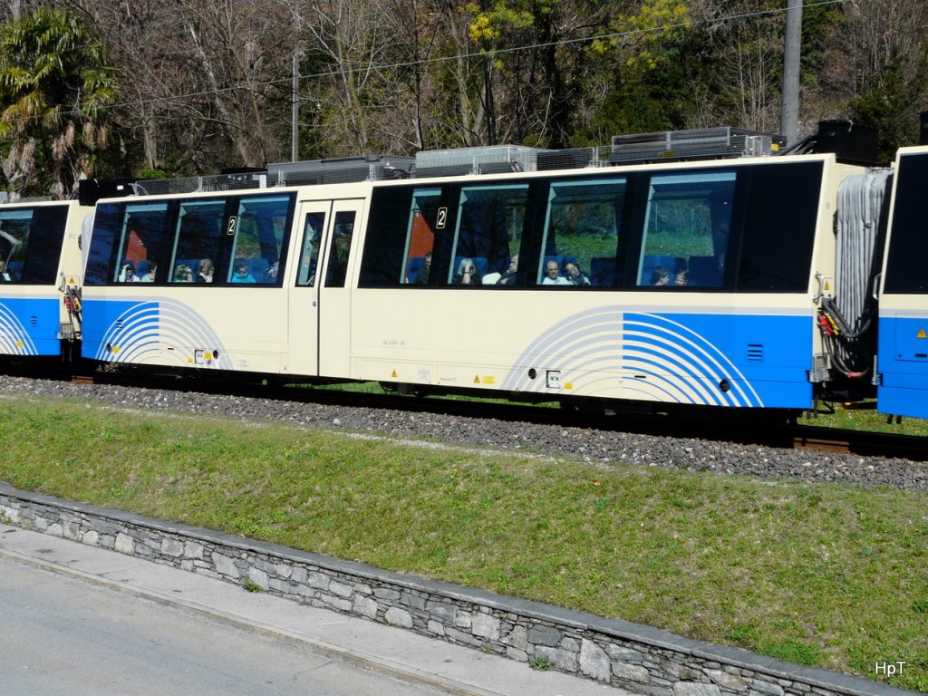 SSIF / FART - Triebwagen Be 4/4 89 unterwegs zwischen Tegna und Ponte Brollo am 05.04.2010