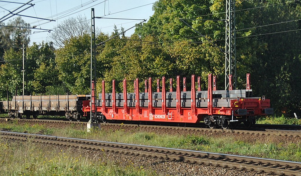 Stahlrgerwagen von Firma  Schenker , am 22.09.2010 in Lehrte.