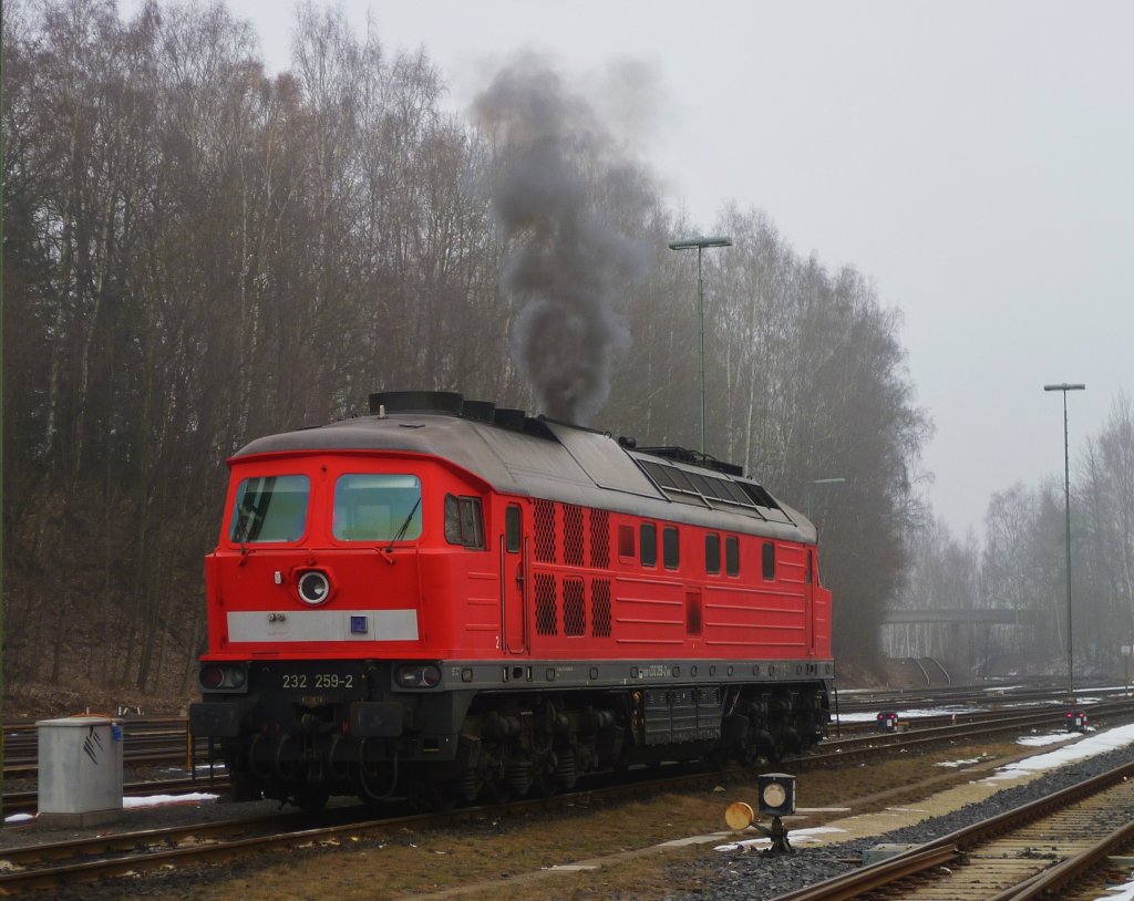 Startvorgang der 232 259-2 am 08.03.13 in Marktredwitz