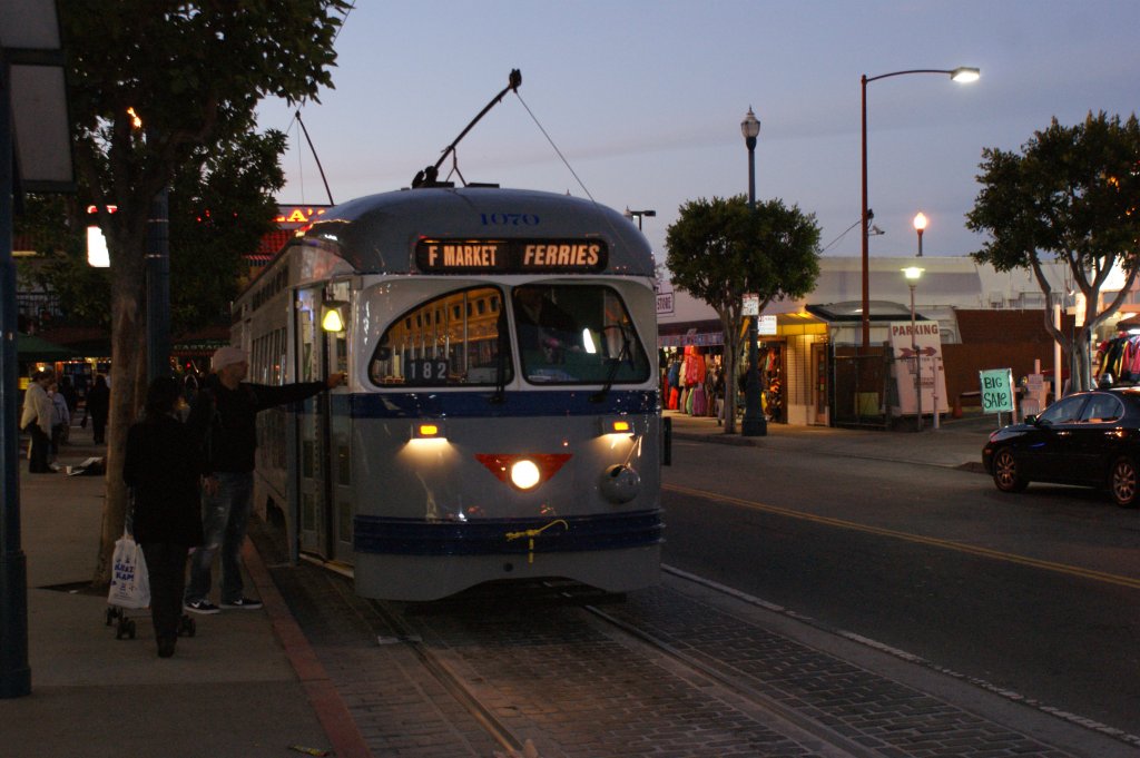 Strassenbahn der F Linie am Fisherman´s Warf in San Francisco am 22.09.2012