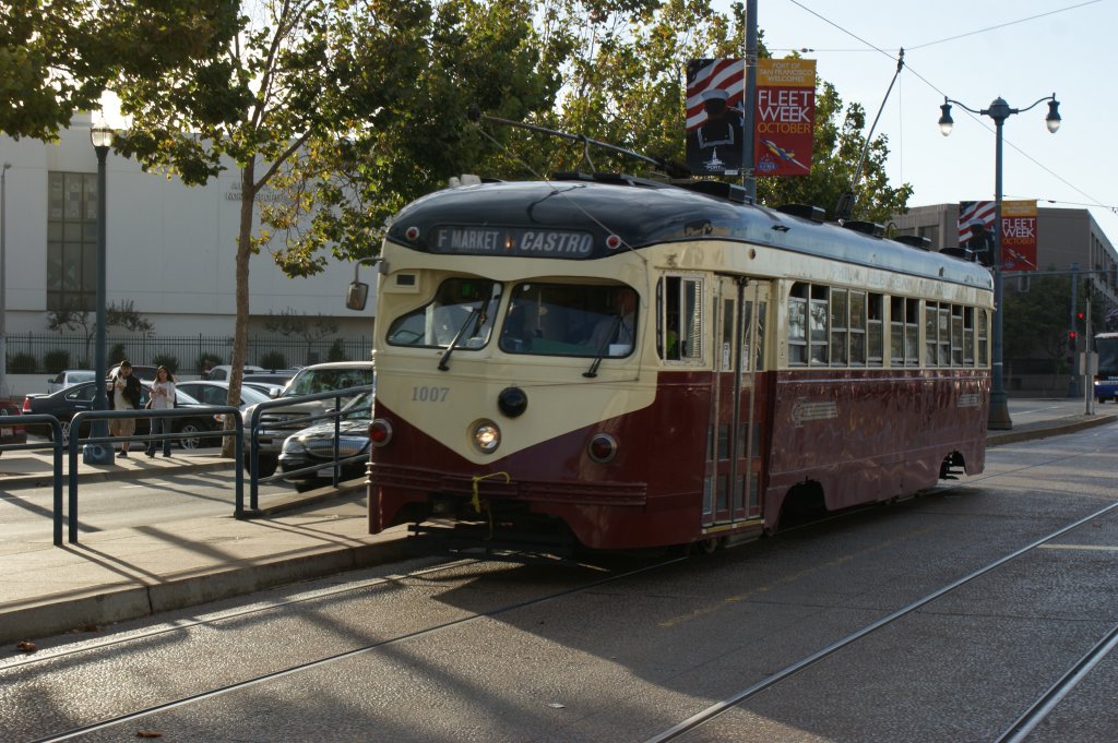 Strassenbahn der F Linie am Pier 33 in San Francisco am 22.09.2012