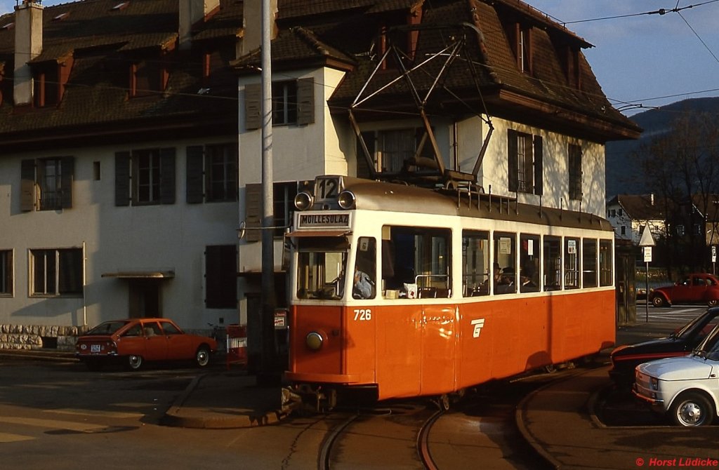 Straßenbahn Geneve/Genf: Ce 4/4 726 in der Endhaltestelle Moillesulaz der Linie 12 im Mai 1980 