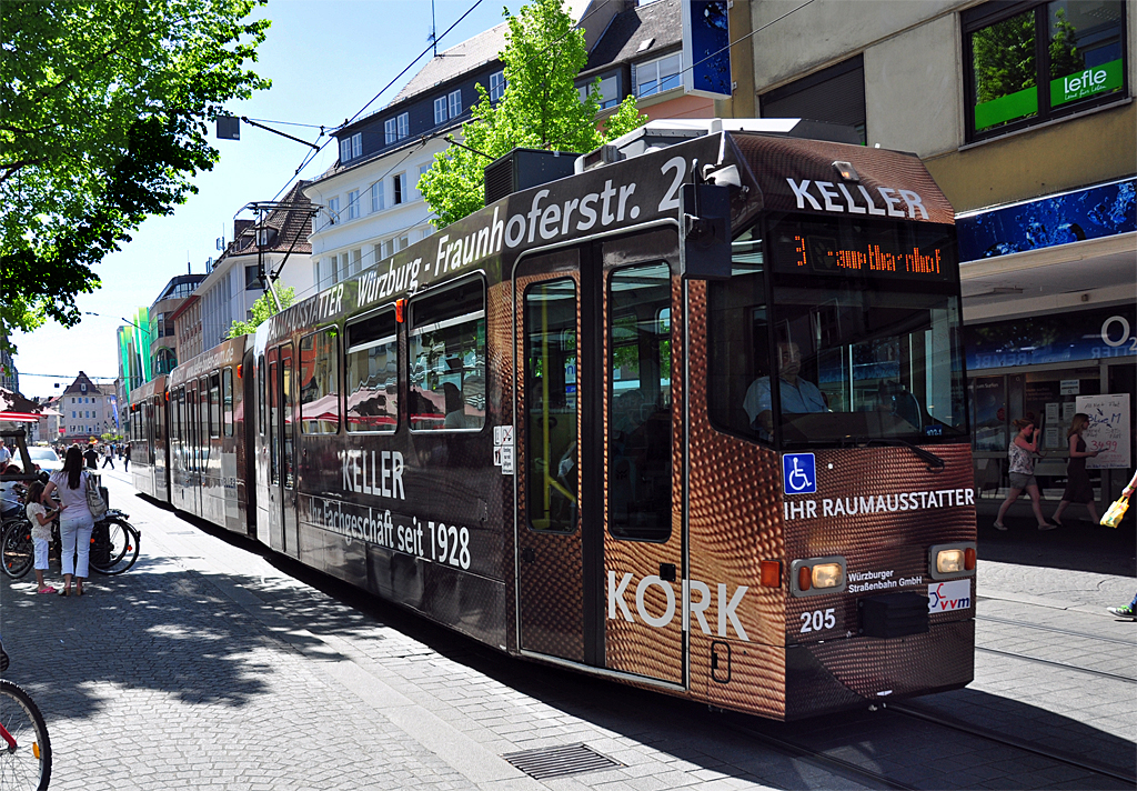 Straenbahn Nr. 205  VVM  in Wrzburg - 28.04.2012