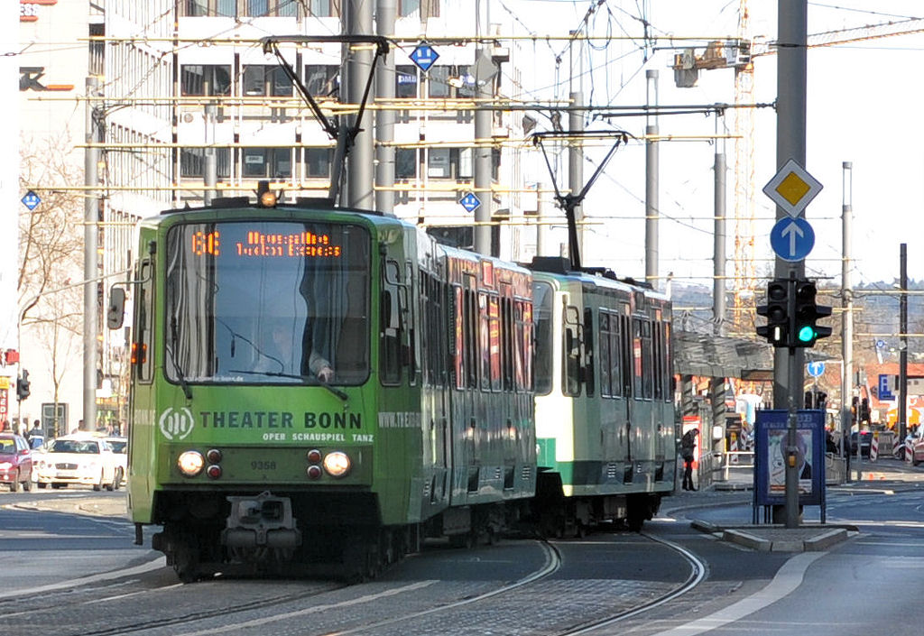 Straenbahn der SWB Linie 66 in Bonn - 07.03.2010