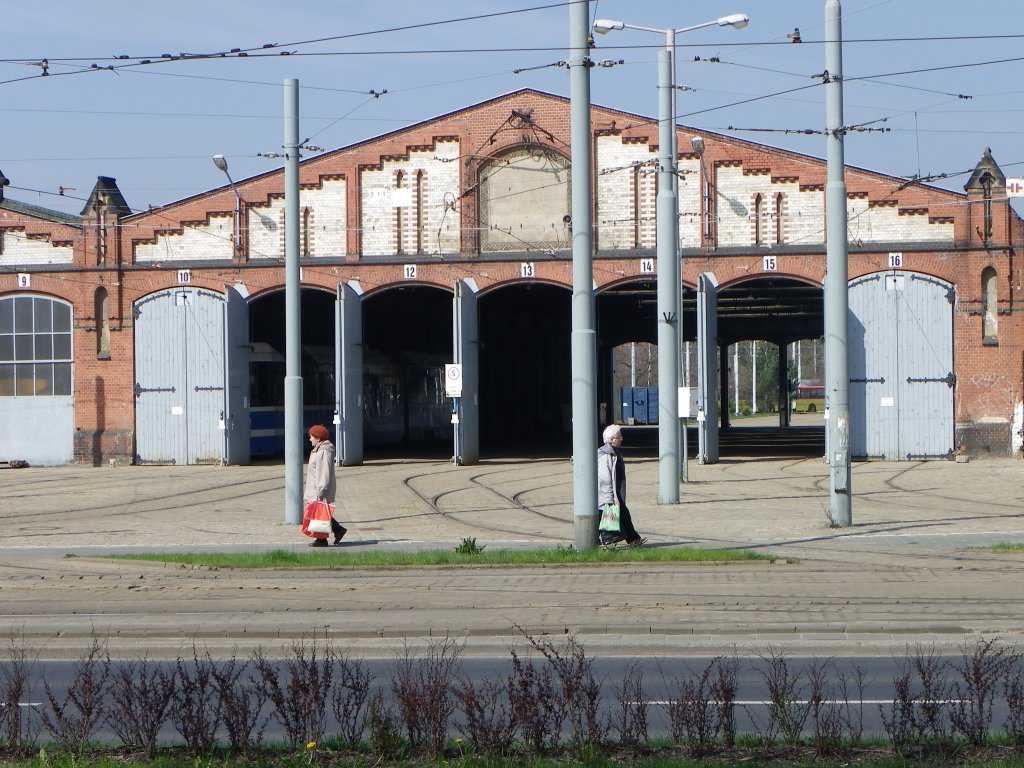 Straenbahndepot in Breslau-Krietern (Wroclaw-Krzyki) an der ul. Powstancow Slaskich (Kaiser-Wilhelm-Str.) im Herbst 2012