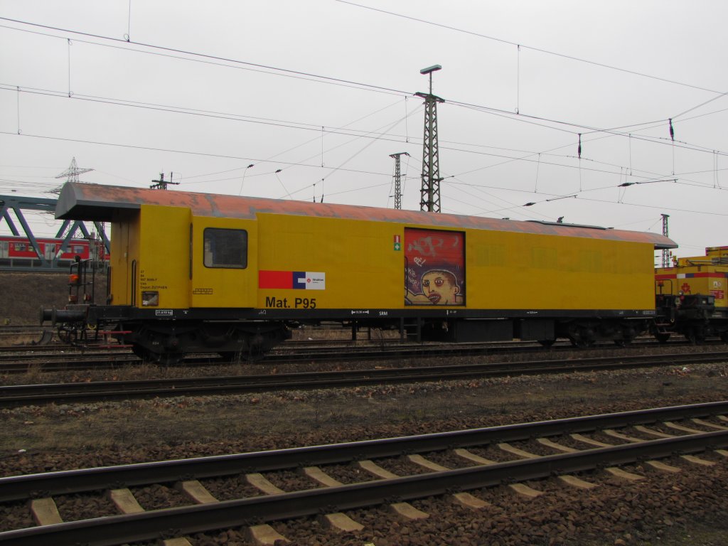Strukton Railinfra Mat. P95 (37 84 997 8006-7 Uas) am 03.03.2012 in Wiesbaden Ost Gbf.