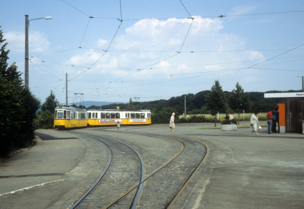 Stuttgart SSB SL 5 (GT4 665) Heumaden (Endstation) im Juli 1979.