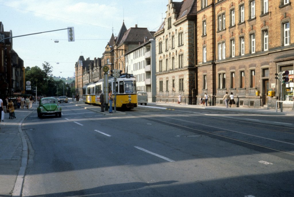 Stuttgart SSB SL 5 (GT4 411) Nordbahnhofstrasse im Juli 1979.