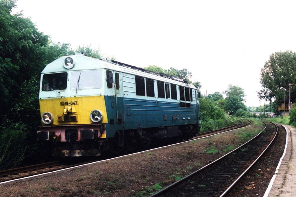 SU46-047 auf Bahnhof Zgorzelec am 22-7-2005. Bild und scan: Date Jan de Vries.
