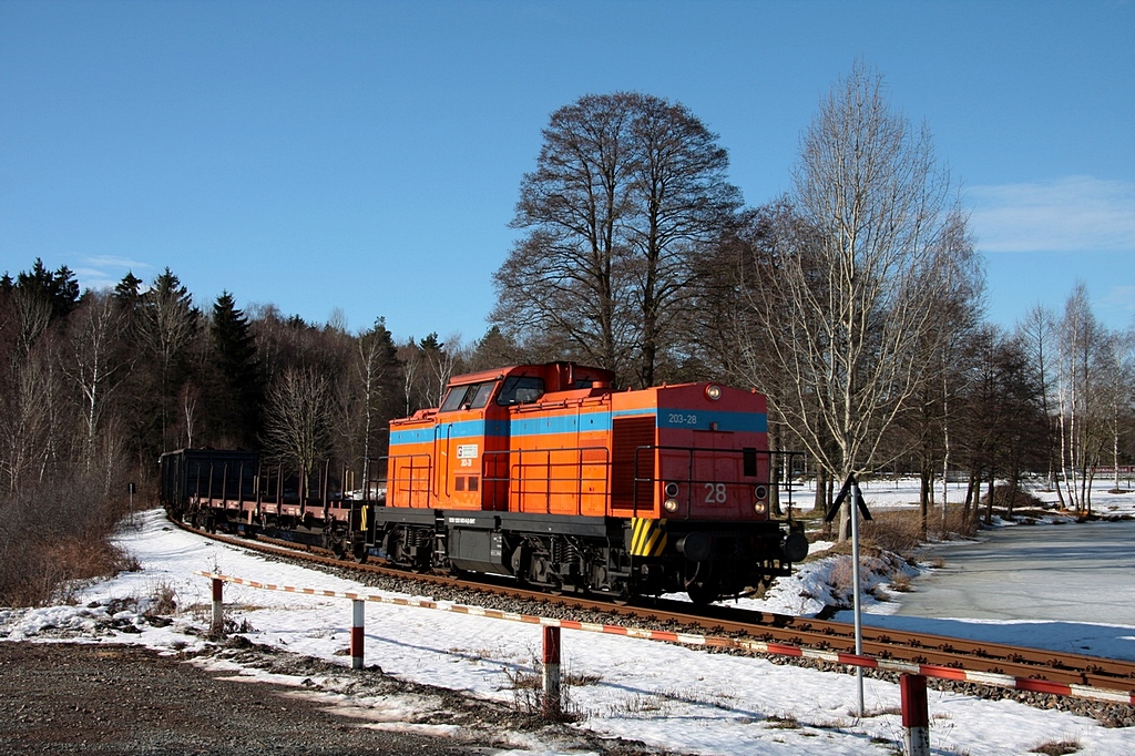 SWT 203-28 erreicht am 25.02.2010 Pllwitz mit DGS48340.