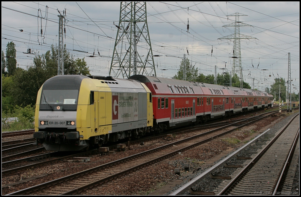 SWT ER 20-007 zieht am letzten Tag den ILA-Shuttle vom ILA-Bahnhof nach Bln.-Lichtenberg (NVR-Nummer: 92 80 1223 007-6 D-DISPO, gesehen Berlin Friedrichsfelde Ost 13.06.2010)
