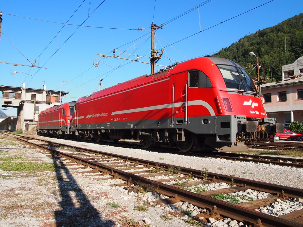 SZ 541 109 in Bhf. Jesenice in 2012:09:17