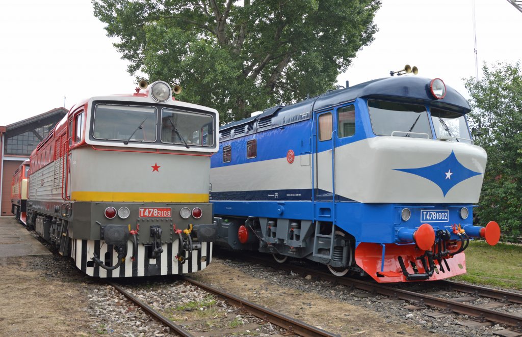 T478.3109 (ZSSKC/Cargo Slovakia 753 109-8) und T478.1002 (seit 1988 ČSD-Baureihenummer: 751 002-7; Bahnmuseum der ČD) beim Bahnfest „Rendez 2013“, Bratislava-vchod/Preburg-Ost; 16.06.2013