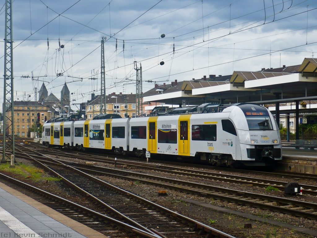 Tag 5: In Koblenz Hbf stand schließlich der Umstieg in Richtung Mosel bevor, denn in Treis-Karden befand sich unsere nächste Unterkunft. In dieser Zeit konnte noch ein ET 460 aus Köln fotografiert werden, der hier seinen Endbahnhof auf Gleis 5 Nord erreicht.