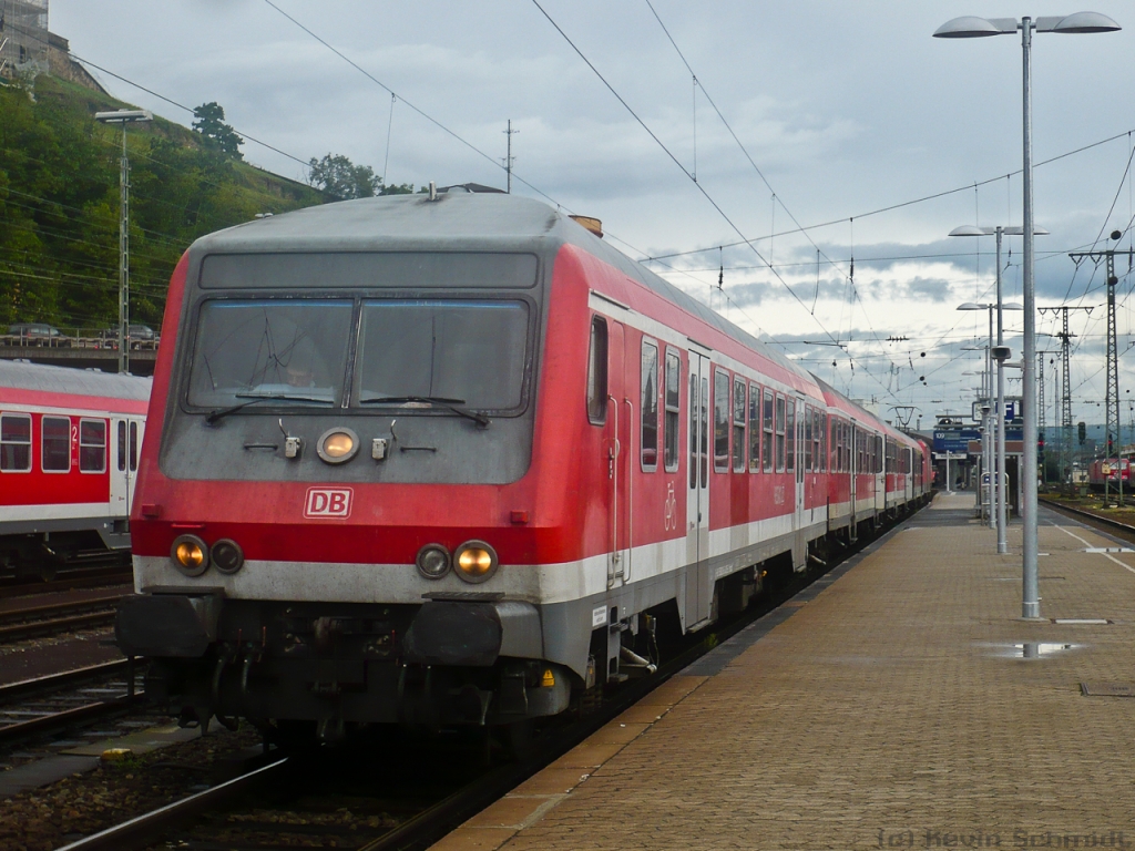 Tag 7: Und jetzt nochmal ein Bild ohne uns vom RE nach Frankfurt (Main) Hbf. Hier steht der Zug auf Gleis 109 im Koblenzer Hauptbahnhof.